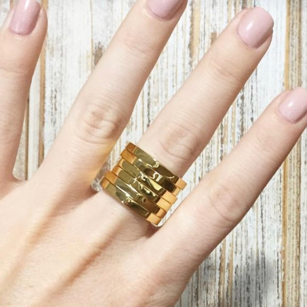 ELLIE VAIL GOLD BLAKE RING SET